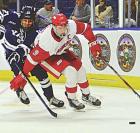 Cotton brothers sign with Carolina Hurricanes